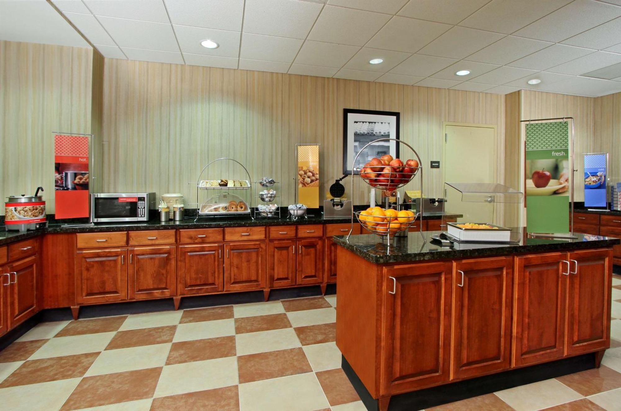 Hampton Inn & Suites Exmore - Eastern Shore Exteriör bild